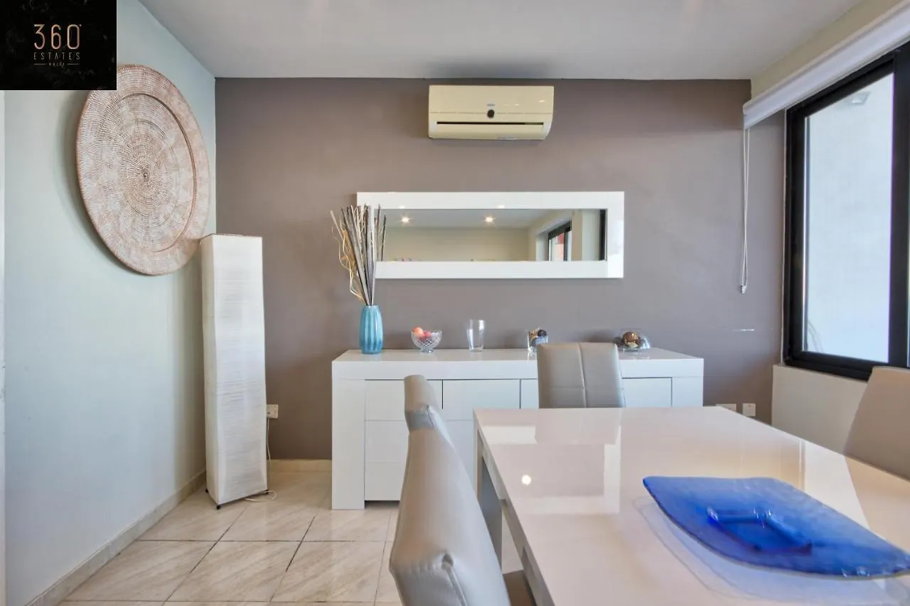 Sliema Seafront 3Br - Opposite Beach - Ac & Wifi By 360 Estates Malta